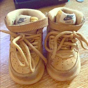 Children size 4 Nike Air Force 1